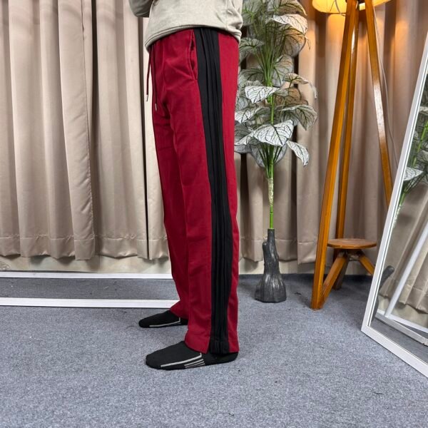 Low-cut: Maroon with Black kuchi