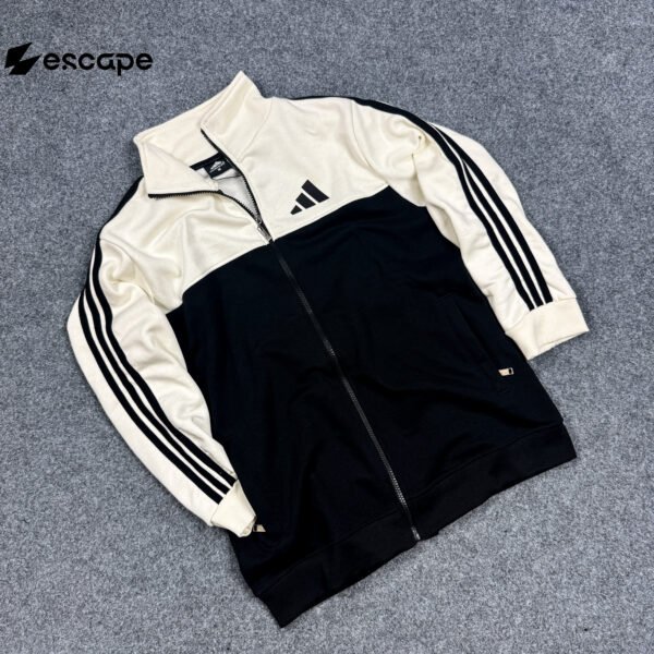 AD/DAS JACKET: OFF WHITE & BLACK