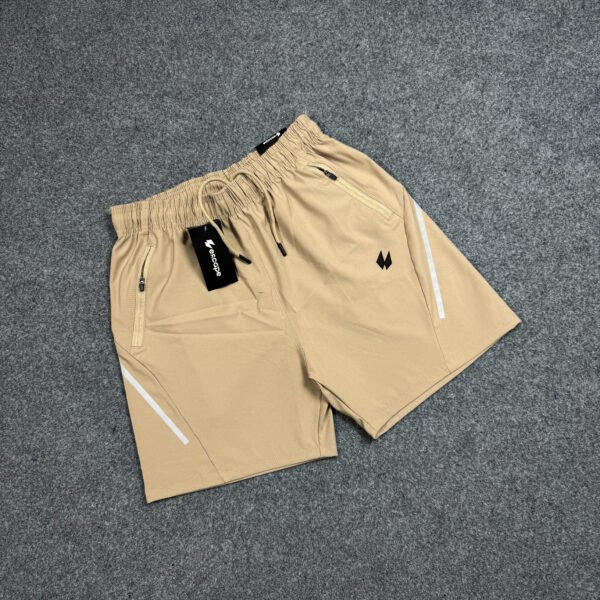 Premium Shorts: Cream